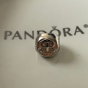 Pandora Silver it’s a Small World Charm